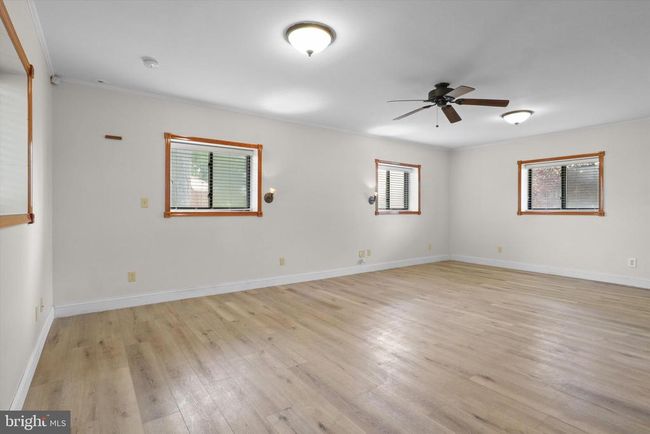 5806 Craig St, House other with 4 bedrooms, 2 bathrooms and null parking in SPRINGFIELD VA | Image 7