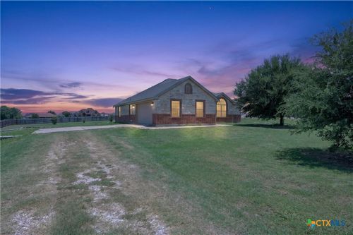 8407 Shaw Rd, Rogers, TX, 76569-3690 | Card Image