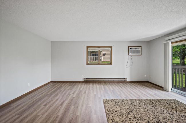 APT-102 - 3255 80 Th St E, Condo with 2 bedrooms, 2 bathrooms and null parking in Inver Grove Heights MN | Image 4