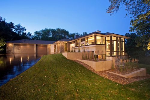 17950 Fairhomes Ln, Wayzata, MN, 55391-3204 | Card Image