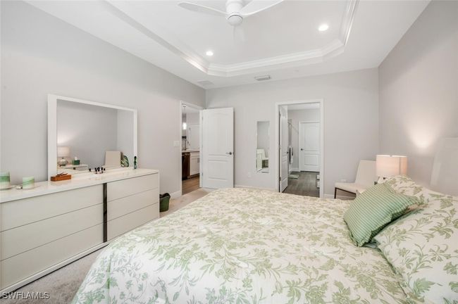 UNIT-1804 - 6953 Avalon Cir, Condo with 2 bedrooms, 2 bathrooms and null parking in NAPLES FL | Image 13