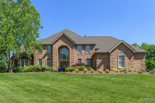202 Fick Farm Rd, Chesterfield, MO, 63005-3639 | Card Image