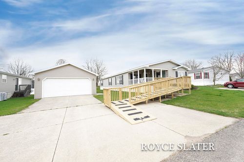 4001 E Wembley Lane, Oshtemo Charter Township, MI, 49009 | Card Image