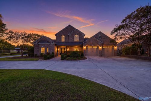 19977 Easter Ferry Rd, Athens, AL, 35614-5862 | Card Image