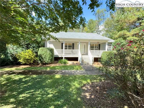 109 Doe Run, Morganton, NC, 28655-6138 | Card Image