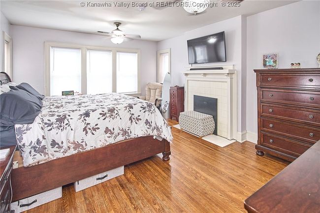 APT-231 - 1313 Lee St E, Condo with 2 bedrooms, 2 bathrooms and null parking in Charleston WV | Image 24