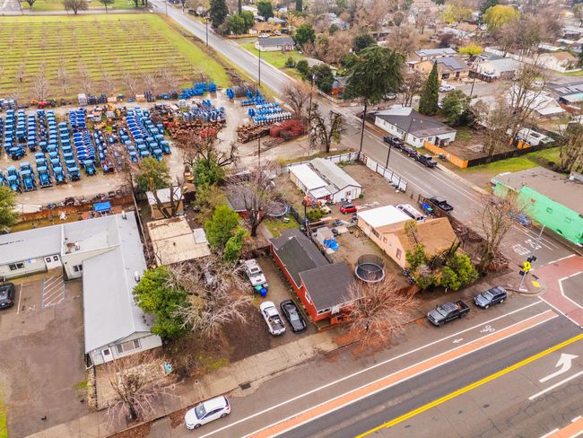 7884 State Highway 99 E, House other with 1 bedrooms, 1 bathrooms and null parking in Los Molinos CA | Image 26