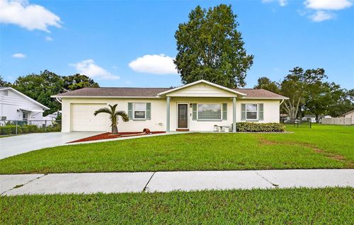 7251 Ashland Dr, ZEPHYRHILLS, FL, 33540-1415 | Card Image