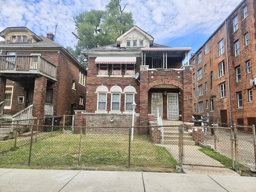 3728 W Grand St, Detroit, MI, 48238-2624 | Card Image