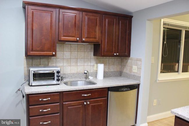 4029 Honey Ln, House other with 5 bedrooms, 2 bathrooms and null parking in ANNANDALE VA | Image 10