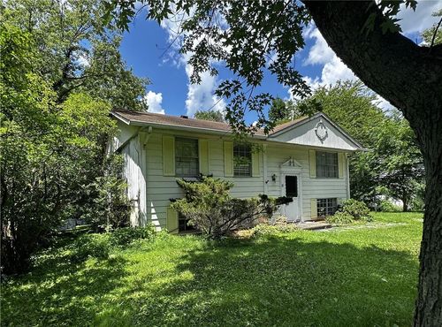 23 Lynaugh Rd, Victor, NY, 14564-9320 | Card Image