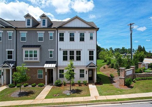 307 Danville Ave, Suwanee, GA, 30024-5637 | Card Image