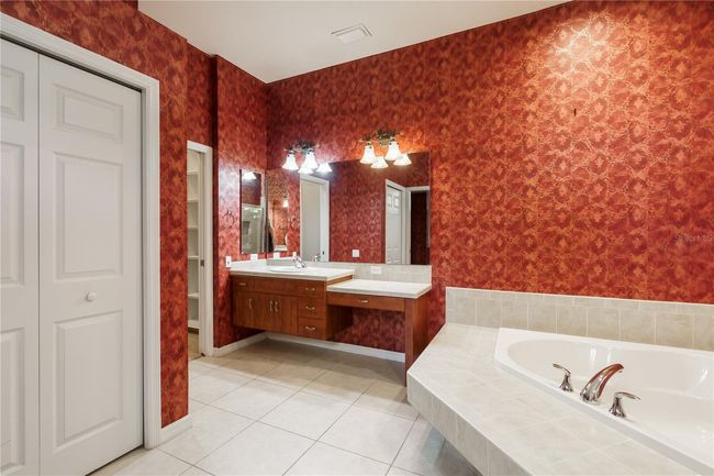 5119 Nw 57 Th St, House other with 4 bedrooms, 3 bathrooms and null parking in GAINESVILLE FL | Image 40