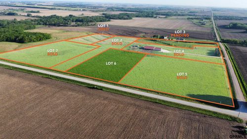 6 Waverly Rd, Seward, NE, 68434 | Card Image