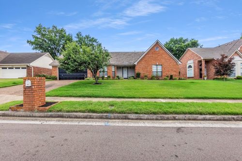 6613 Stephan Ridge Dr, Bartlett, TN, 38135-2548 | Card Image