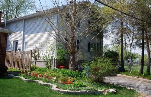 a-160 Mafeking Ave, Ottawa, ON, K1K2V5 | Card Image