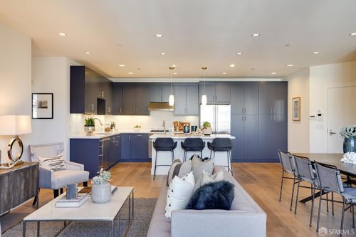 402-736 Valencia Street, San Francisco, CA, 94110 | Card Image