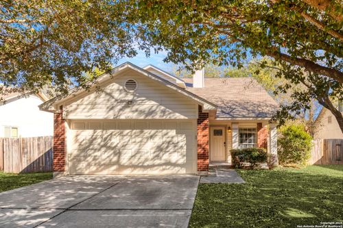 321 Zebra Dr, Kyle, TX, 78640-4200 | Card Image