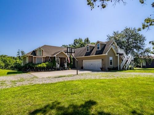 13207 Unity Ave, Winston, MO, 64689-9120 | Card Image