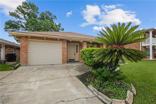 4144 Bordeaux Dr, Kenner, LA, 70065-1782 | Card Image