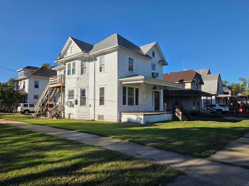 601 W Iron Ave, Salina, KS, 67401-2789 | Card Image