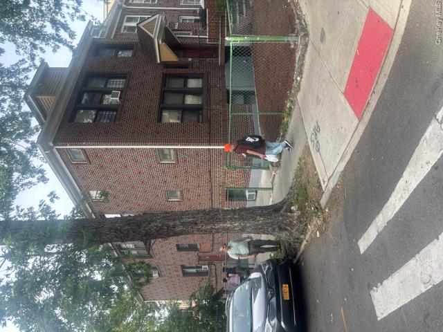 7101 35Th Ave, Jackson Heights, NY 11372