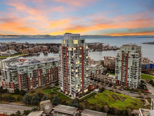 809-83 Saghalie Rd, Victoria, BC, V9A0E7 | Card Image