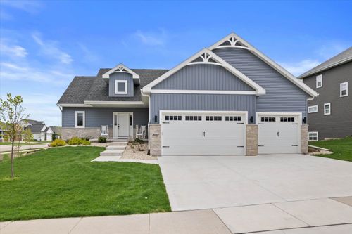 3002 London Avenue, Cottage Grove, WI, 53527 | Card Image