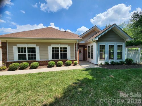 3225 Abbey Walk Ln, Matthews, NC, 28105-5421 | Card Image