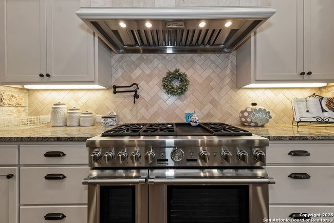 715 Long Rdg, House other with 3 bedrooms, 3 bathrooms and null parking in Spring Branch TX | Image 15