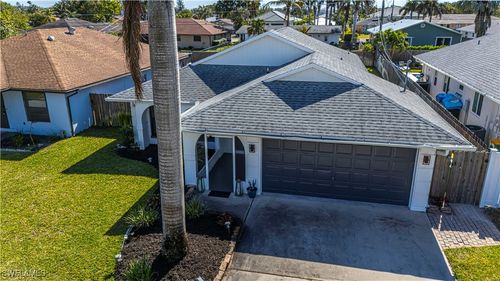 754 105th Ave, Naples, FL, 34108-1842 | Card Image