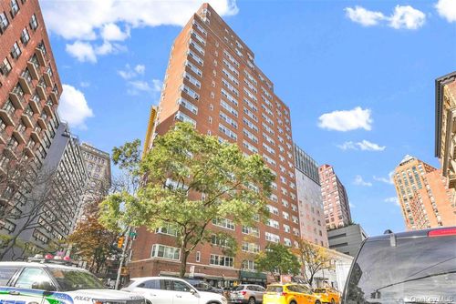 17k-77 E 12th St, New York, NY, 10003-5009 | Card Image