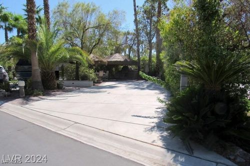 67-8175 Arville St, Las Vegas, NV, 89139-7111 | Card Image