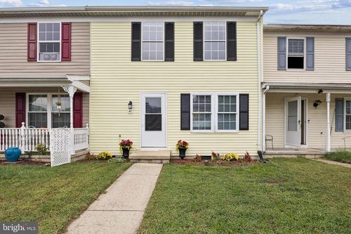 21 Park Square Dr, INDIAN HEAD, MD, 20640-1719 | Card Image