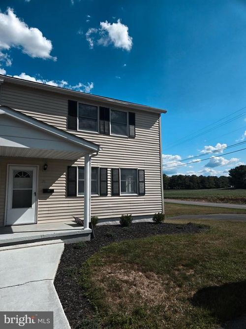 20 Cavaland Ter, SHEPHERDSTOWN, WV, 25443-9400 | Card Image