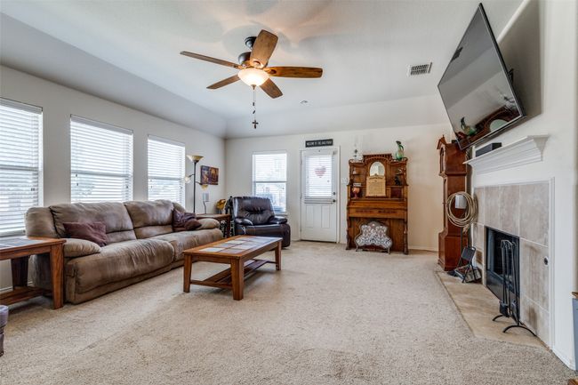 1201 Diablo Pass, House other with 4 bedrooms, 2 bathrooms and null parking in Haslet TX | Image 11