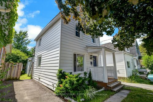 978 Admiral Ave, Ottawa, ON, K1Z6L9 | Card Image