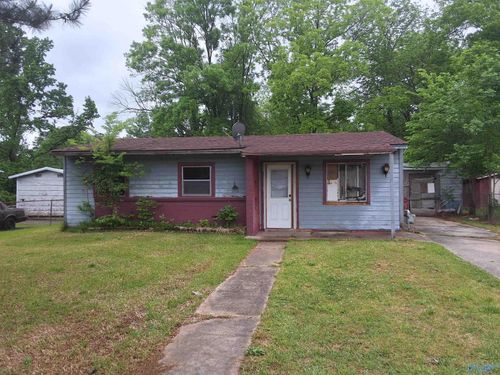 403 Oakleigh Dr, Gadsden, AL, 35901-1726 | Card Image