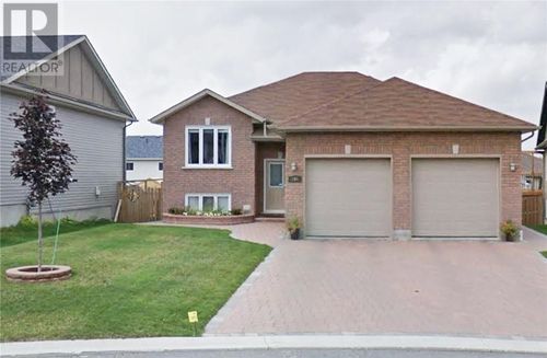 194 Springhill Dr, Garson, ON, P3L0A7 | Card Image