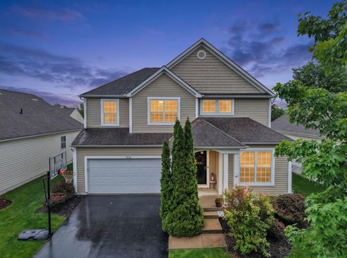 5951 Oswald St, Westerville, OH, 43081-8107 | Card Image