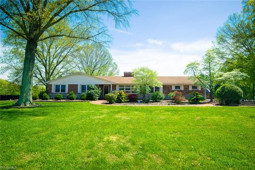 1110 Coon Rd, Pinnacle, NC, 27043-8410 | Card Image
