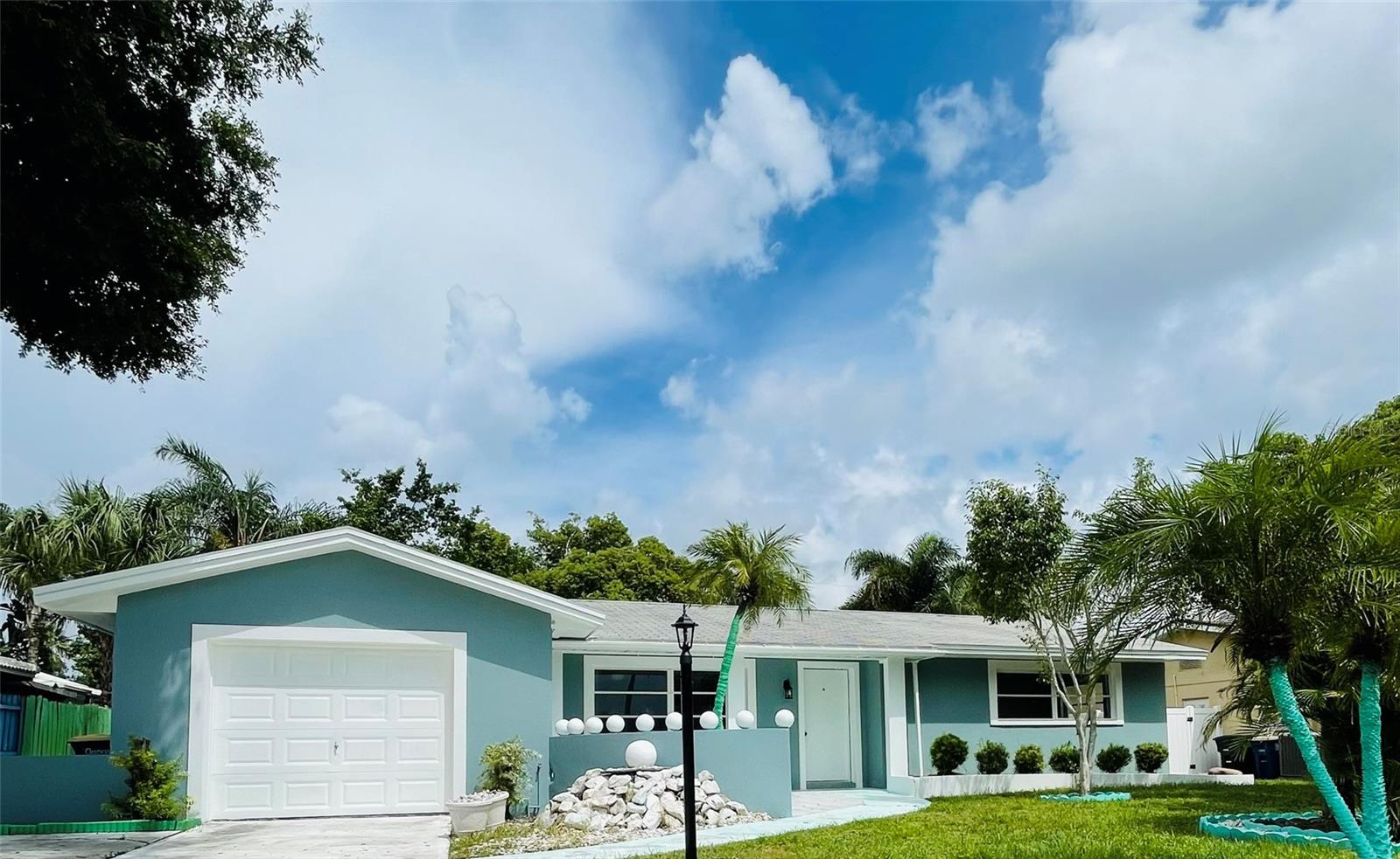 Edenville Ave, Clearwater, FL 33764