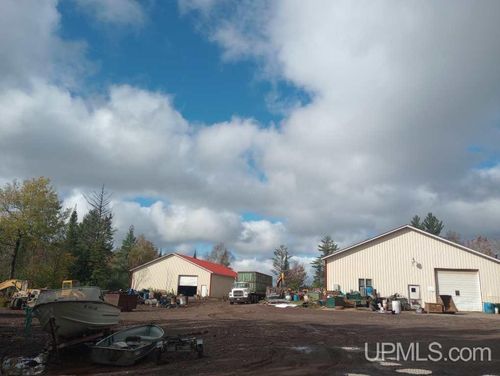54921 Us41 Highway, Calumet, MI, 49913 | Card Image