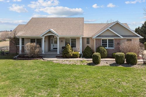 6805 256th Street N, Port Byron, IL, 61275 | Card Image