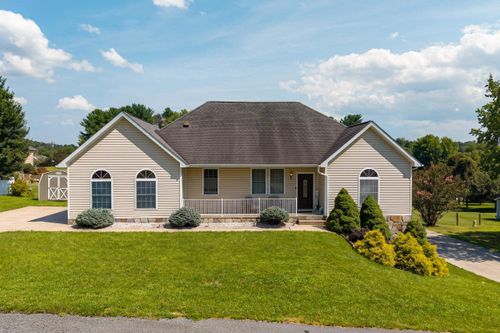 1655 Briarcrest Dr, Rockingham, VA, 22801-2265 | Card Image