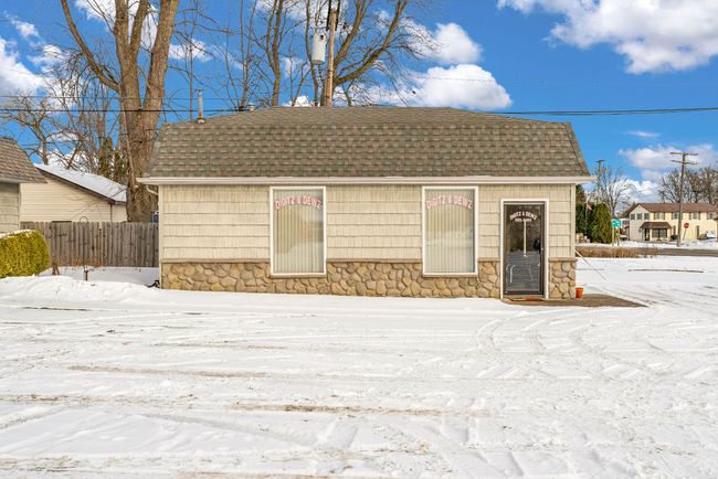 7079 Lakeshore Rd, Home with 0 bedrooms, 0 bathrooms and null parking in Lakeport MI | Image 8