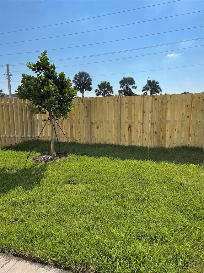 0 - 11836 Sw 247 Th Ter, Townhouse with 3 bedrooms, 3 bathrooms and null parking in Homestead FL | Image 17