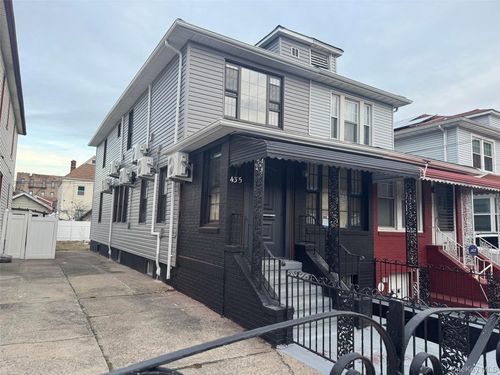 435 E 51st St, New York, NY, 10022-6645 | Card Image