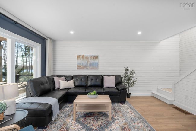 96 Canyon Point Rd, Condo with 3 bedrooms, 2 bathrooms and null parking in Vaughan NS | Image 10