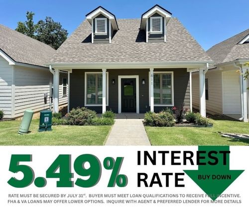 811 Ne Heights Ln, Bentonville, AR, 72712-3096 | Card Image